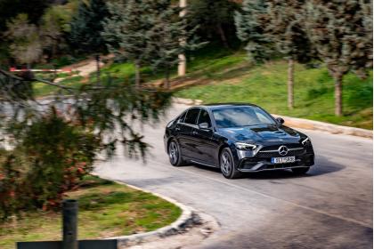 Mercedes-Benz C300e 313Ps